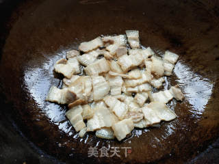 青椒蒜苗炒五花肉的做法步骤：5