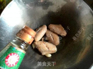 鸡翅面条的做法步骤：3
