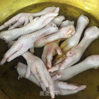 【脱骨凤爪】的做法步骤：1