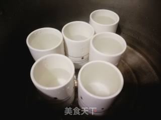 自制老酸奶的做法步骤：1