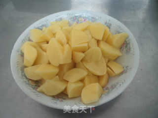 猪蹄烧土豆的做法步骤：10