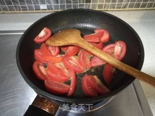 番茄炒牛肉的做法步骤：4