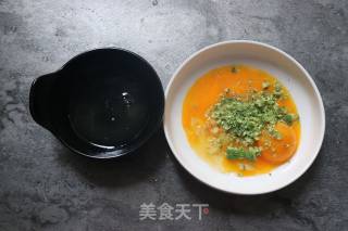 虾仁米饭团的做法步骤：2