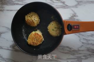 虾仁米饭团的做法步骤：6