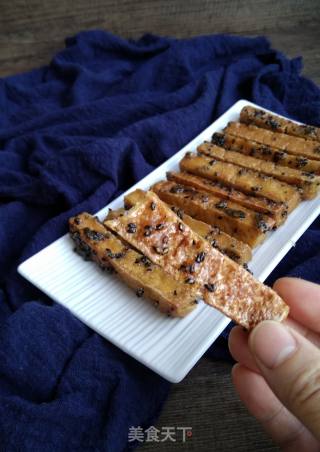 黑芝麻豆腐条的做法步骤：9