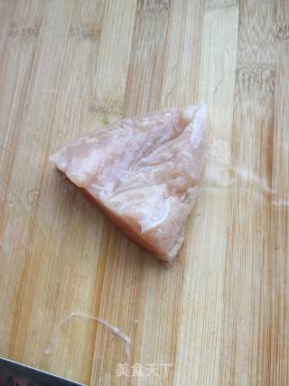 鸡肉紫薯坚果沙拉的做法步骤：2