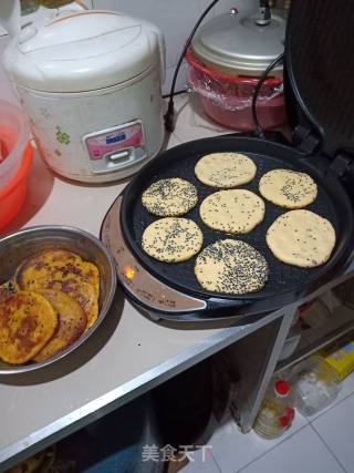 南瓜芝麻饼的做法步骤：6