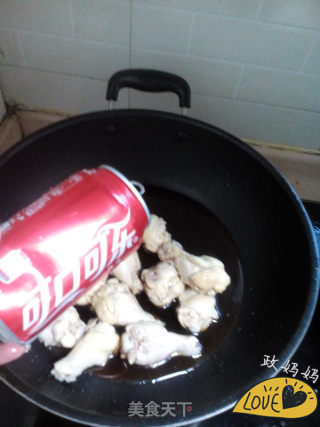可乐鸡腿的做法步骤：2