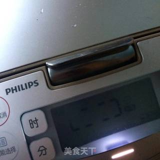 煲仔饭的做法步骤：1