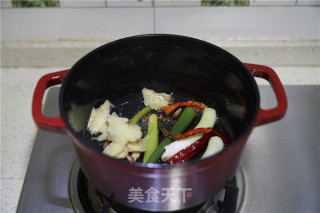 面筋炖鱼的做法步骤：3