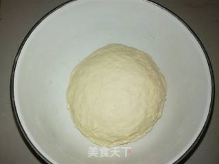 白菜猪肉包子的做法步骤：1