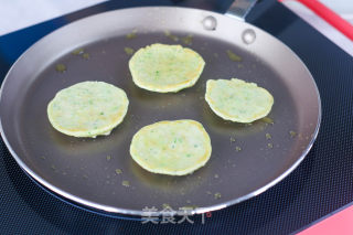 燕麦西兰花蛋饼的做法步骤：6