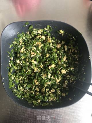 韭菜盒子的做法步骤：11