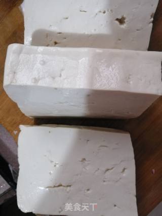 红烧豆腐的做法步骤：1