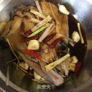 【锡纸鲽鱼头】的做法步骤：2