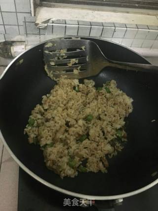 青椒肉丝炒饭的做法步骤：4