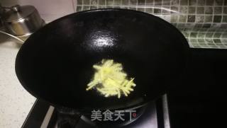 西红柿热汤面的做法步骤：4