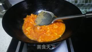 西红柿热汤面的做法步骤：6