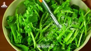 老妈的私房菜——萝卜樱水泡菜的做法步骤：3