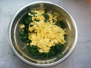 酸辣汤荠菜饺子的做法步骤：3