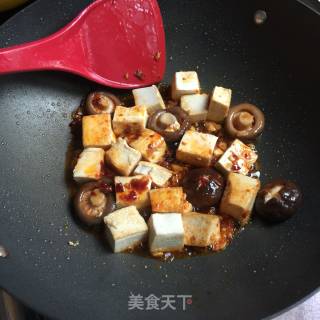 红烧香菇豆腐的做法步骤：9