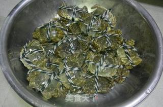清蒸大闸蟹的做法步骤：2