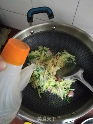 熏肉炒土豆丝的做法步骤：8