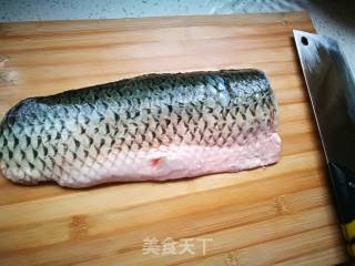 米粉鱼的做法步骤：1