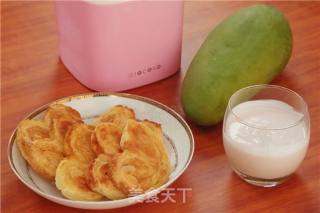 芒果拿破仑的做法步骤：1