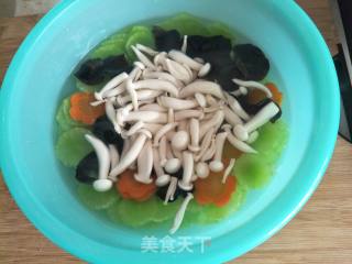 白玉菇炒莴苣的做法步骤：8