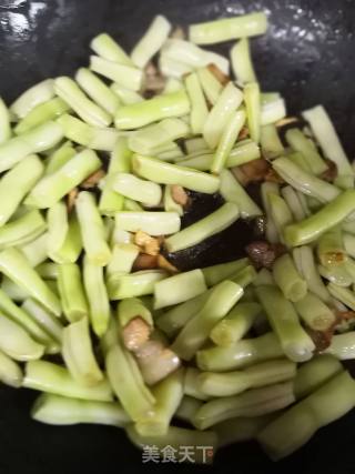 五花肉烧老来少芸豆的做法步骤：8