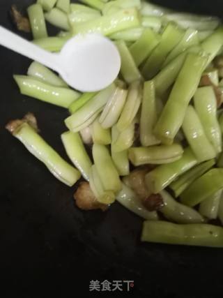 五花肉烧老来少芸豆的做法步骤：9