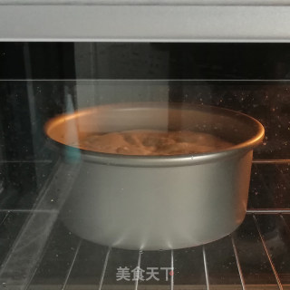 6寸戚风蛋糕（2个鸡蛋法）的做法步骤：11