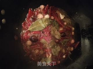 干锅鸭腿的做法步骤：5