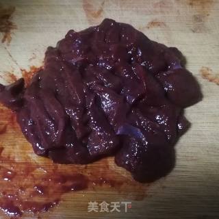 土匪猪肝的做法步骤：1