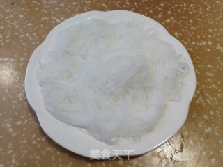 银丝抱金球的做法步骤：5