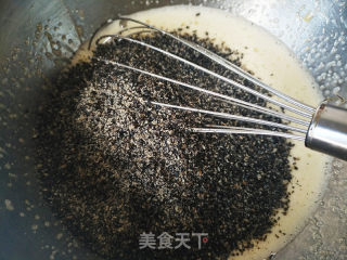 营养美味防脱发的蒸黑芝麻米糕的做法步骤：5