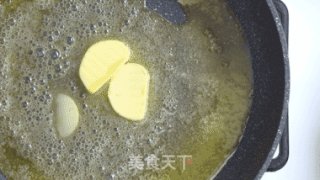 草莓坚果雪花酥的做法步骤：3