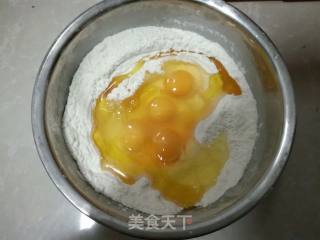 发面鸡蛋饼的做法步骤：2