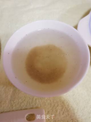 香芹煮黄花鱼的做法步骤：2