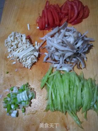 豆腐浓汤的做法步骤：1