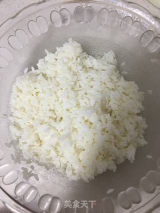 肉松沙拉寿司的做法步骤：3