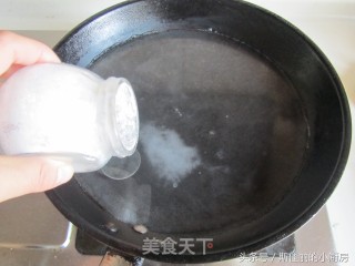 木耳冬笋炒鸡片的做法步骤：3