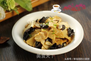 木耳冬笋炒鸡片的做法步骤：10