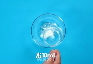 米其林厨师秘制的红烧海参的做法步骤：2