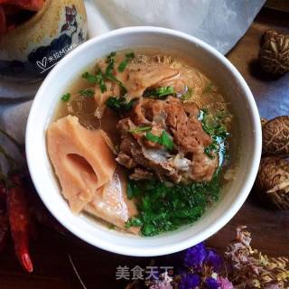 清炖龙骨莲藕汤的做法步骤：8