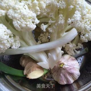 香辣菜花的做法步骤：1