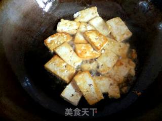 五花肉木耳炒豆腐的做法步骤：7