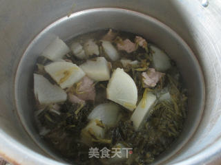 雪菜里脊肉煮萝卜的做法步骤：11