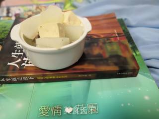 萝卜豆腐排骨汤的做法步骤：1